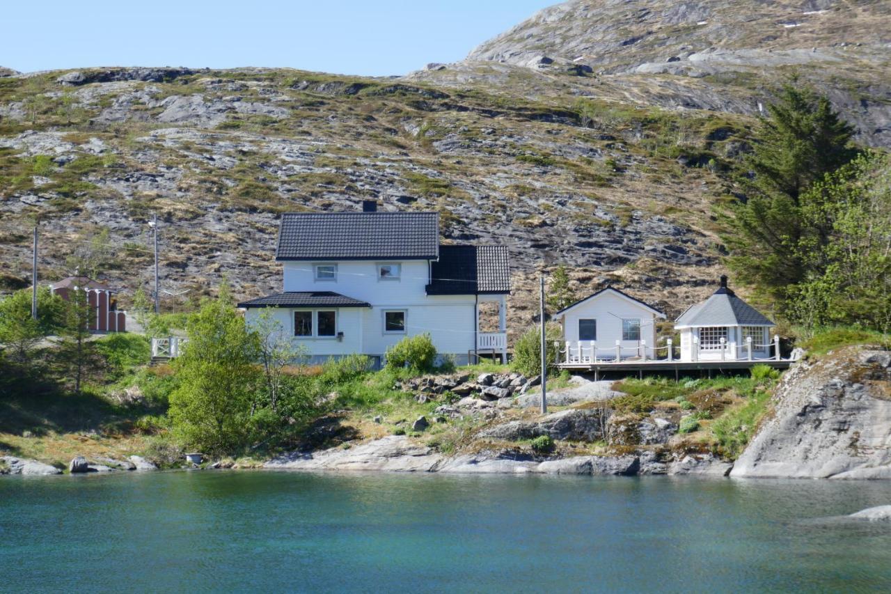 Seafront Holiday Home Close To Reine, Lofoten Sund  Eksteriør bilde